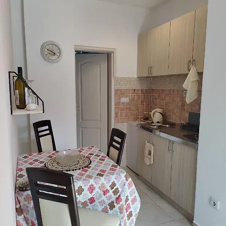 Miro Guesthouse Tivat Dış mekan fotoğraf