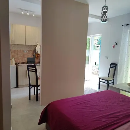 Miro Guesthouse Tivat Dış mekan fotoğraf