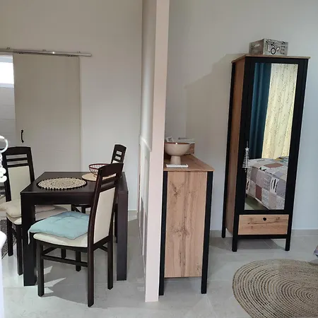 Miro Guesthouse Tivat Oda fotoğraf