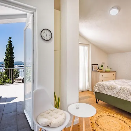 Miro Guesthouse Tivat Oda fotoğraf