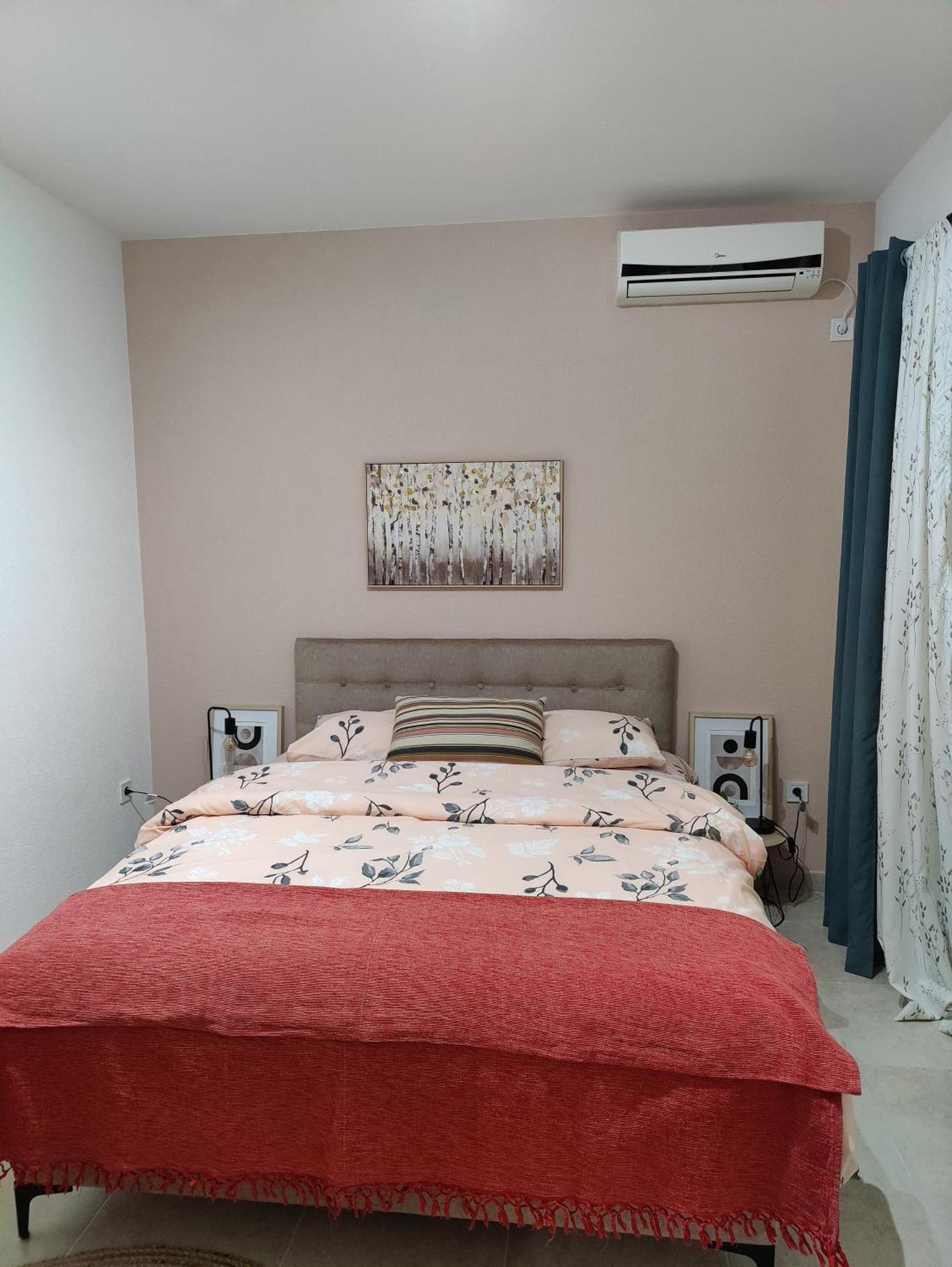 Miro Apartment